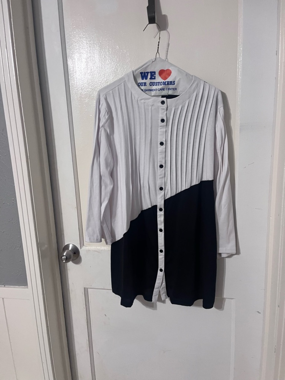 Two-Tone Button Front Tunic - White and Navy